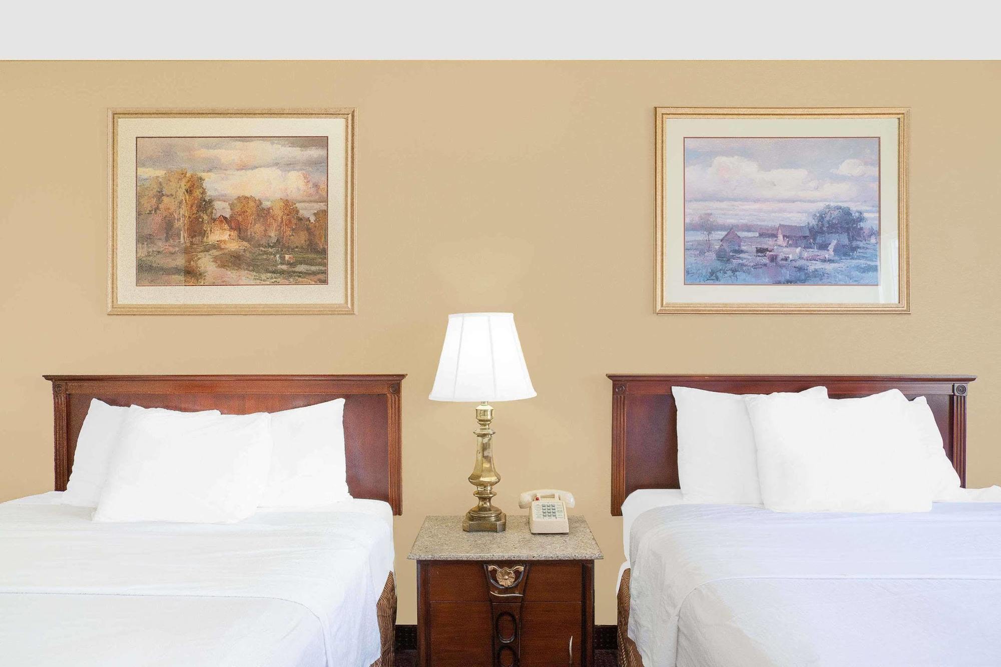 Howard Johnson By Wyndham Atlantic City Egg Harbor Township 호텔 외부 사진